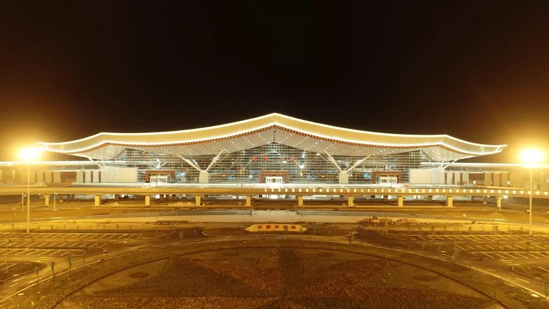西藏最大航站楼竣工，中建八局“出品”